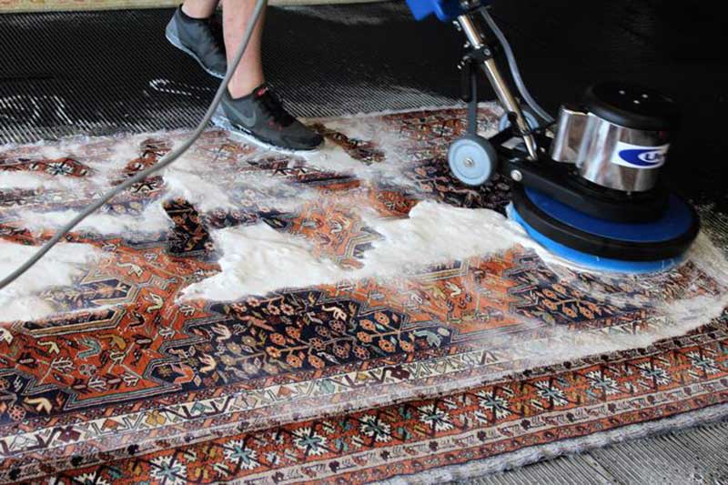 قالیشویی در سوهانک 